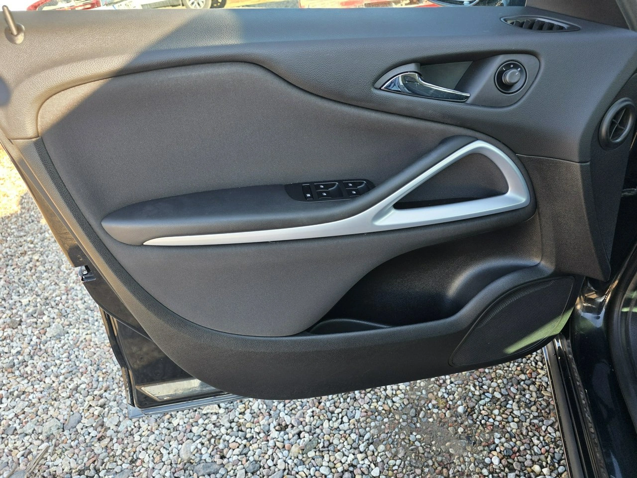 Opel Zafira - Zdjęcie 11