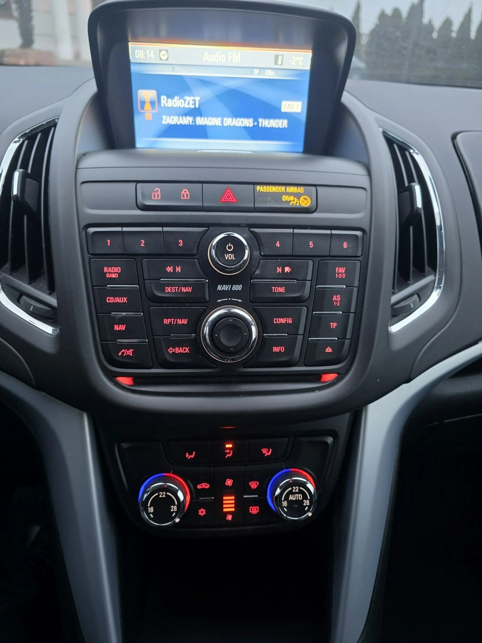 Opel Zafira - Zdjęcie 12