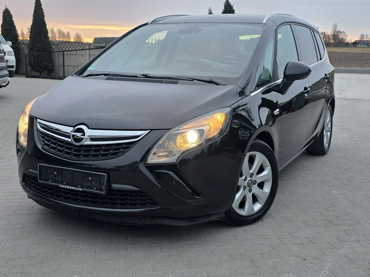 Opel Zafira - Zdjęcie 16
