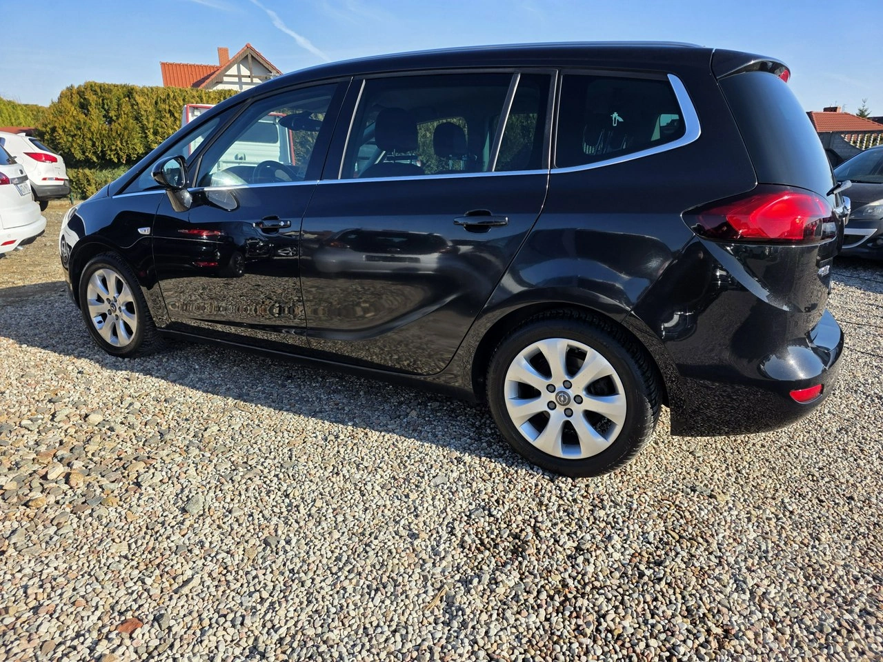 Opel Zafira - Zdjęcie 23