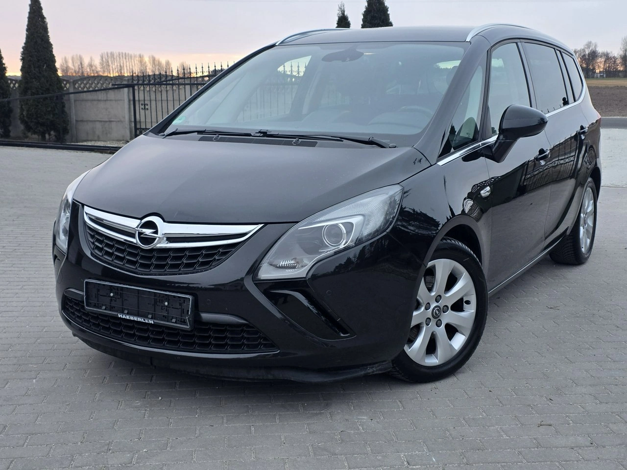 Opel Zafira - Zdjęcie 32