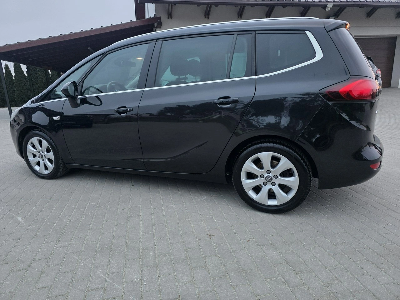 Opel Zafira - Zdjęcie 3