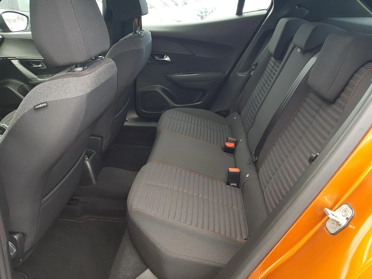 Peugeot 2008 - Zdjęcie 10