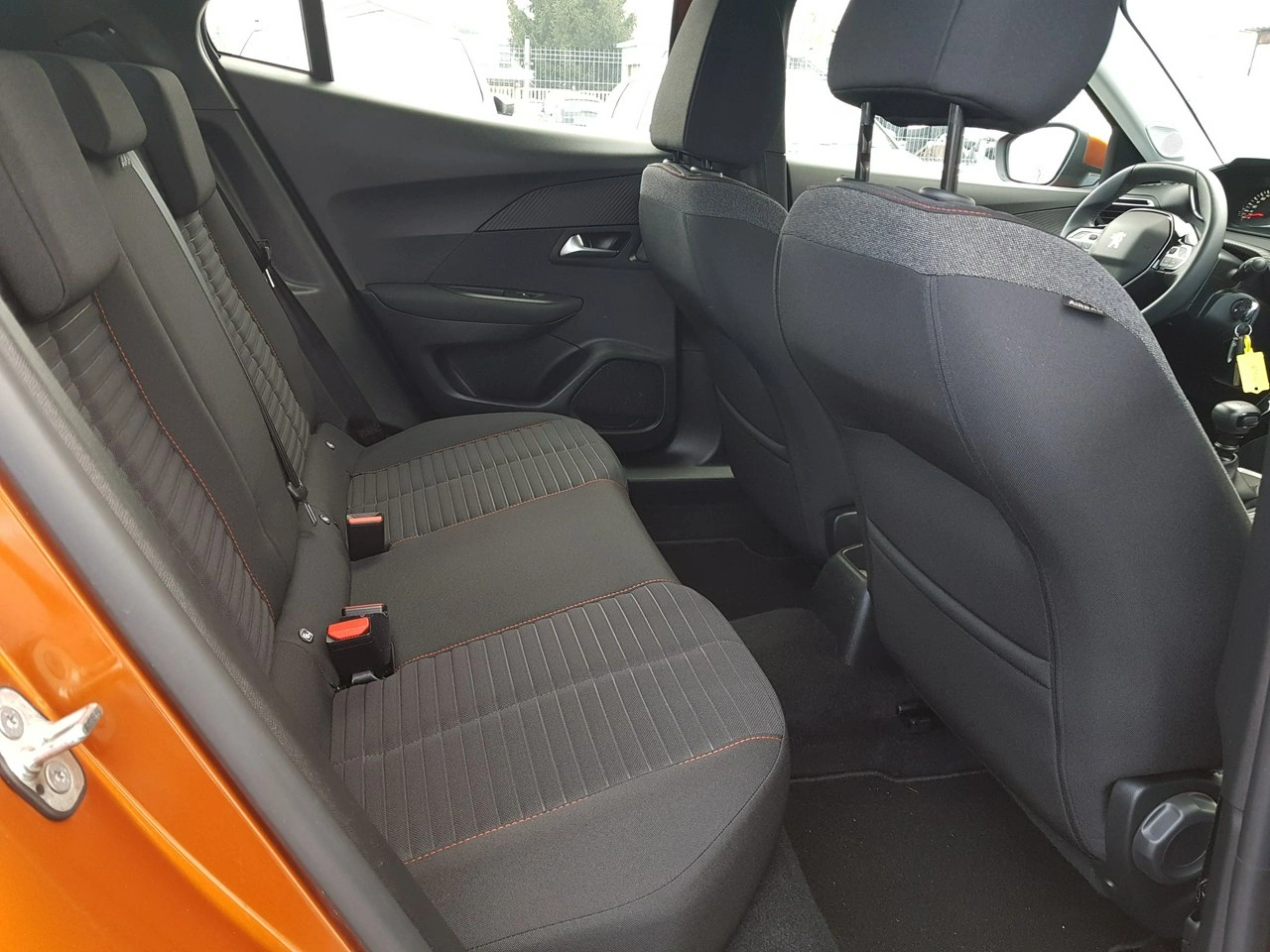 Peugeot 2008 - Zdjęcie 14