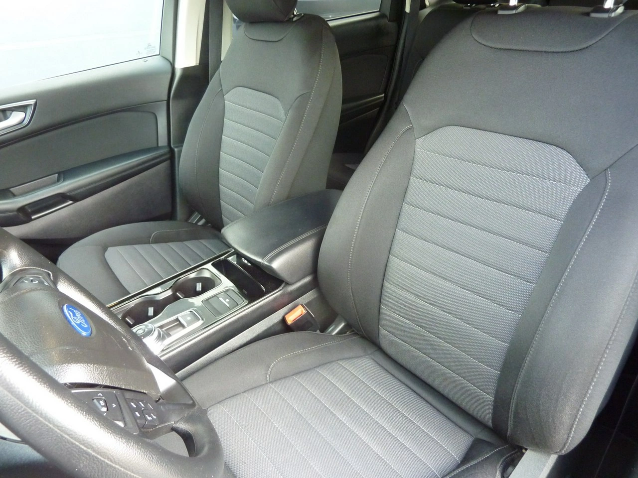 Ford Edge - Zdjęcie 11