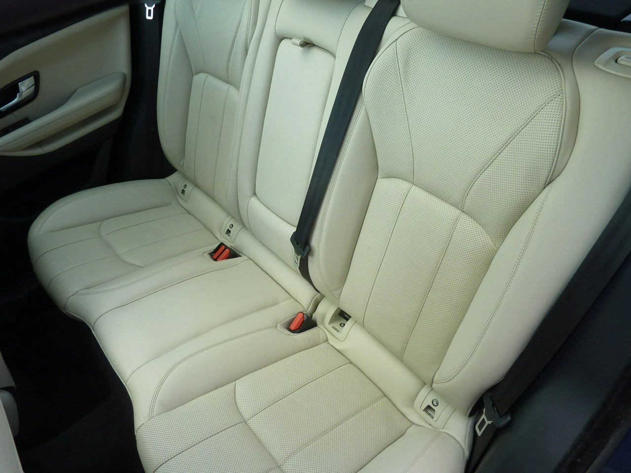 Land Rover Range Rover Evoque - Zdjęcie 12