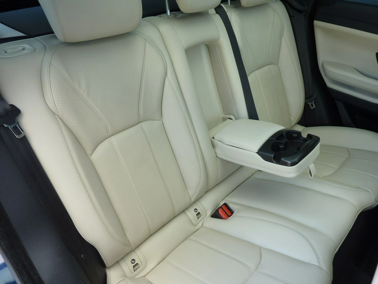 Land Rover Range Rover Evoque - Zdjęcie 13