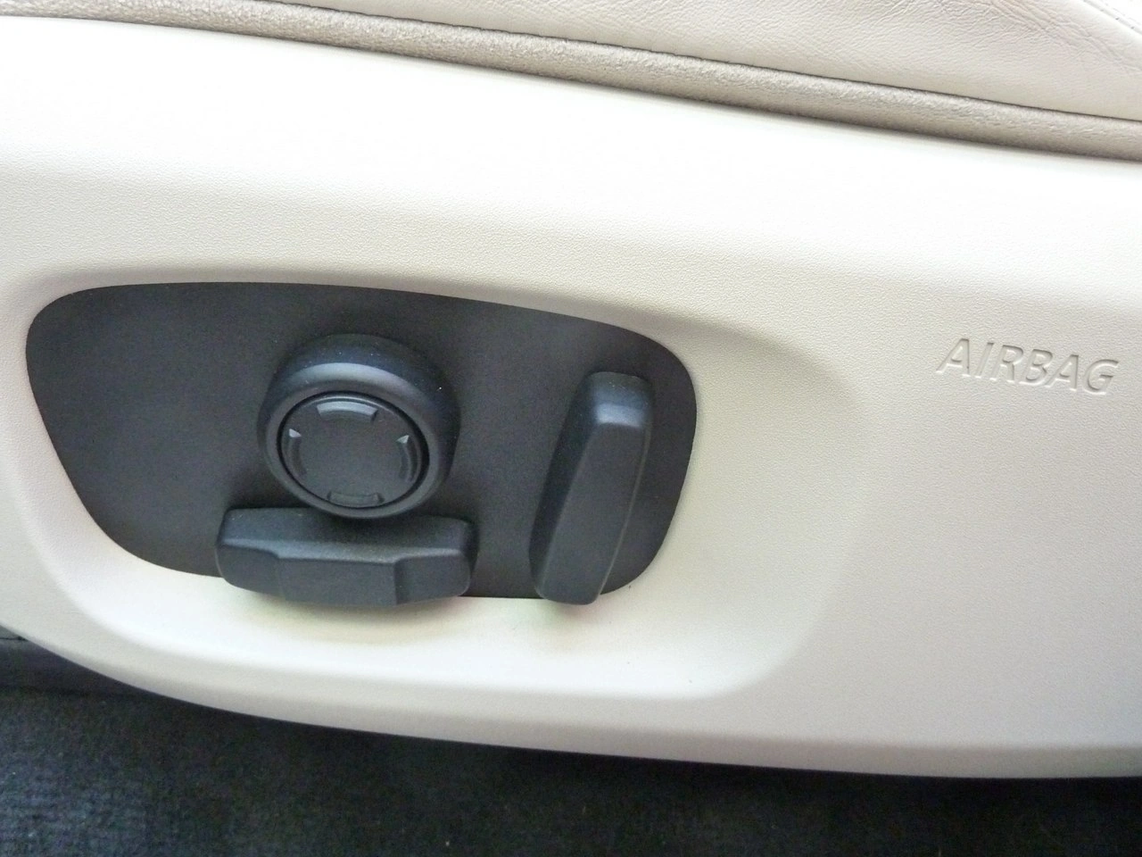 Land Rover Range Rover Evoque - Zdjęcie 10