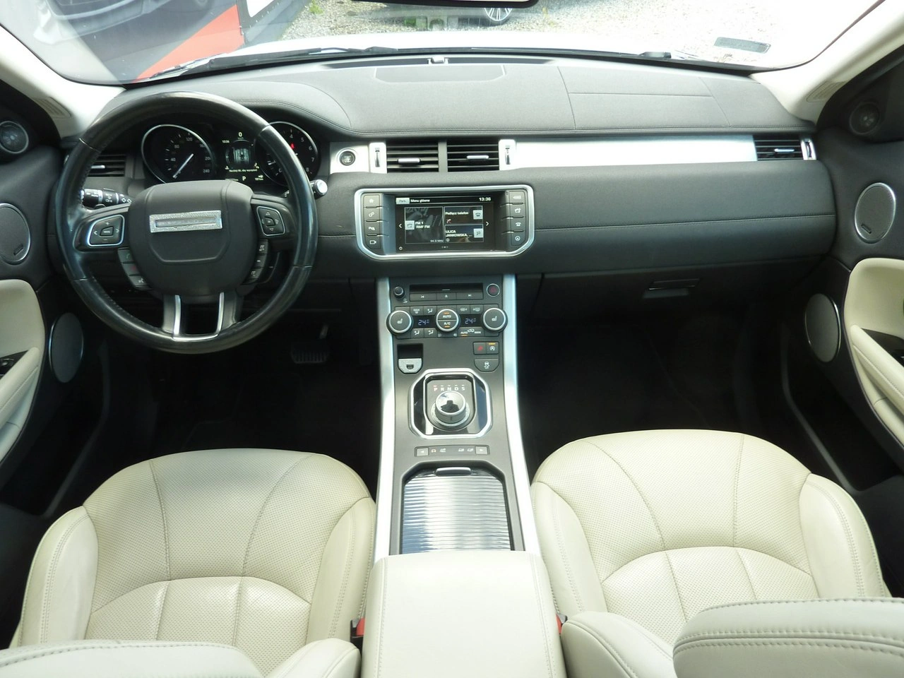 Land Rover Range Rover Evoque - Zdjęcie 19