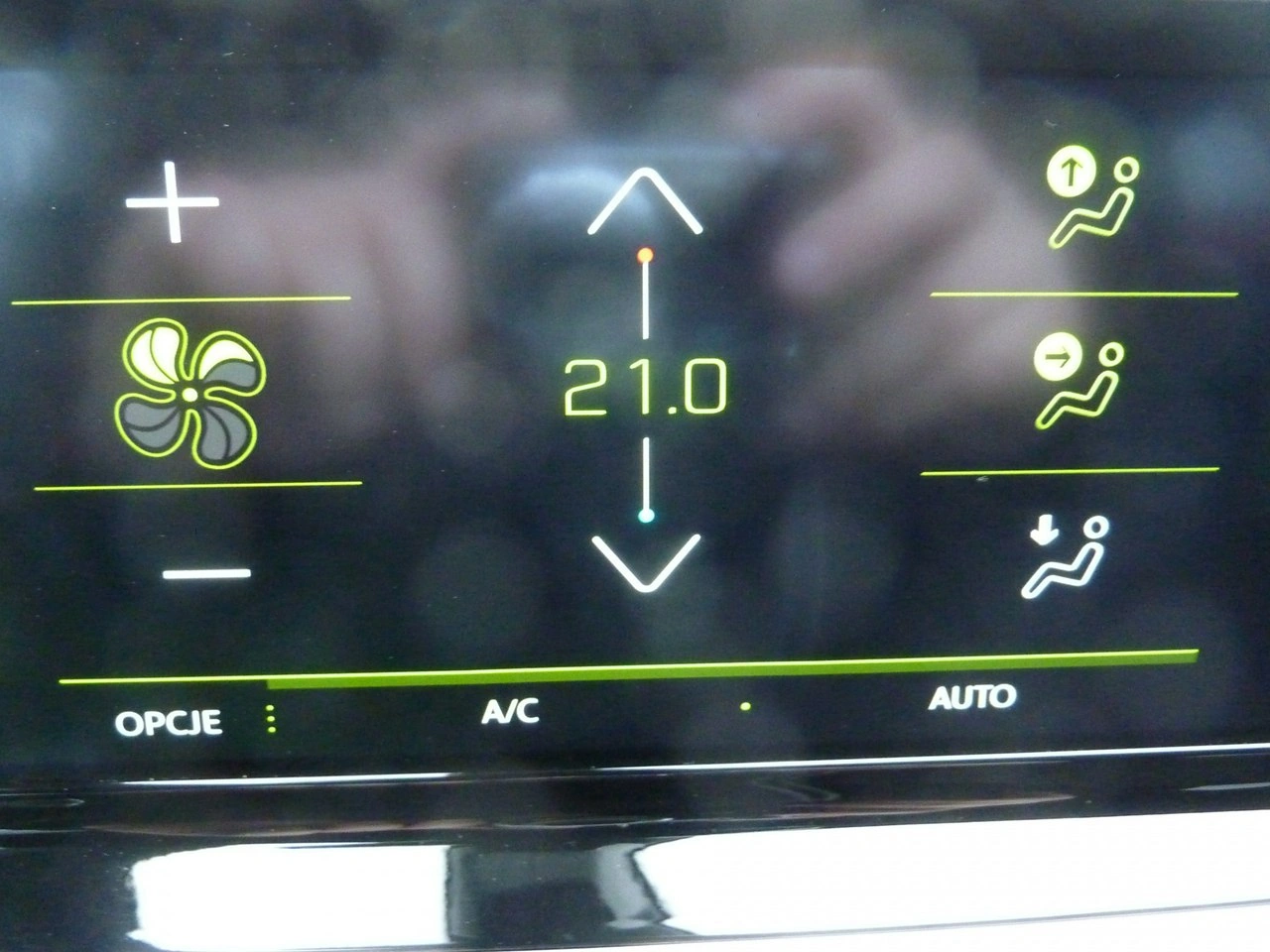 Peugeot 2008 - Zdjęcie 21