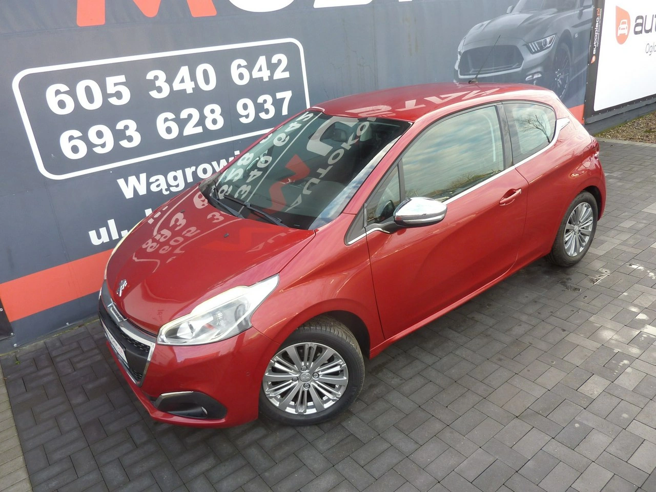 Peugeot 208 - Zdjęcie 10