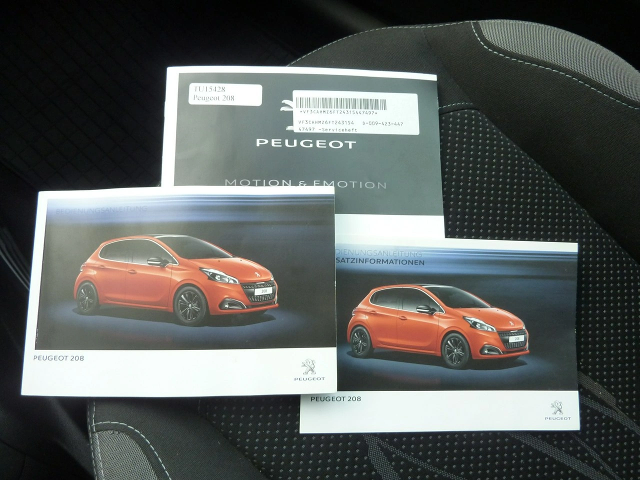 Peugeot 208 - Zdjęcie 16