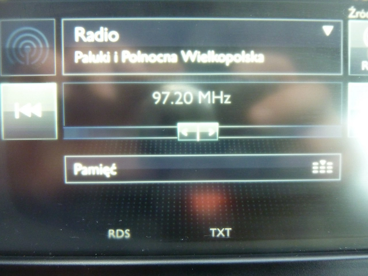 Peugeot 208 - Zdjęcie 27