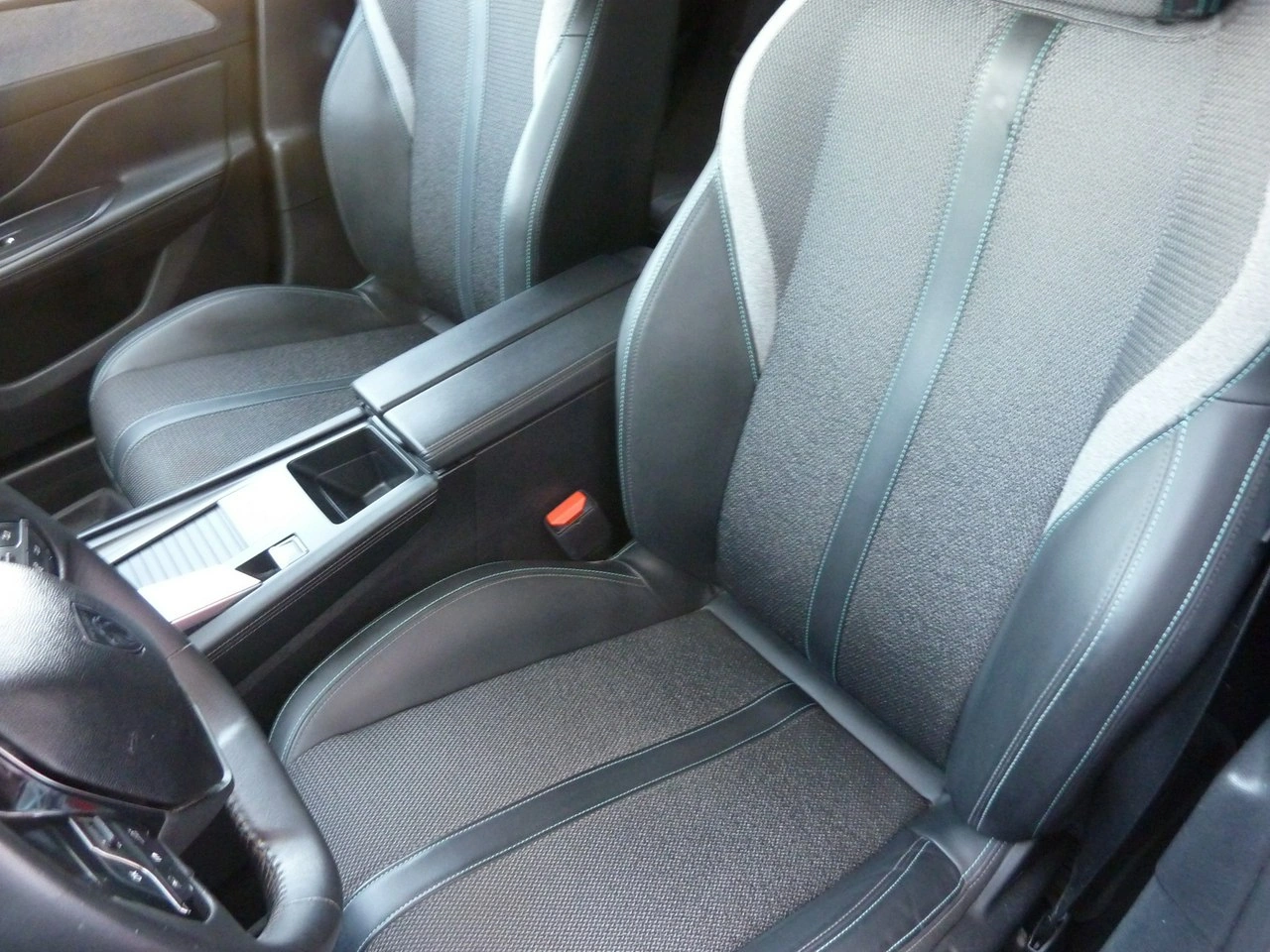 Peugeot 308 - Zdjęcie 10