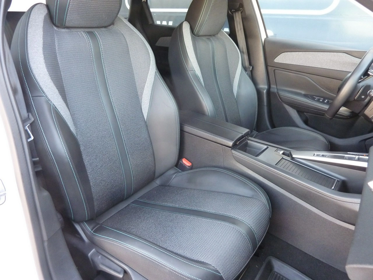 Peugeot 308 - Zdjęcie 14