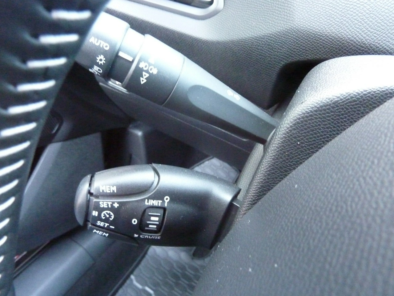 Peugeot 308 - Zdjęcie 29