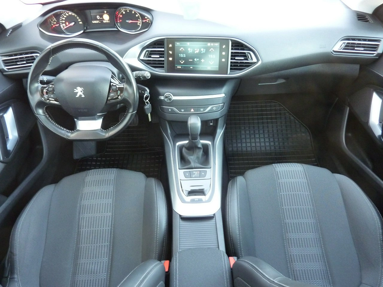 Peugeot 308 - Zdjęcie 18