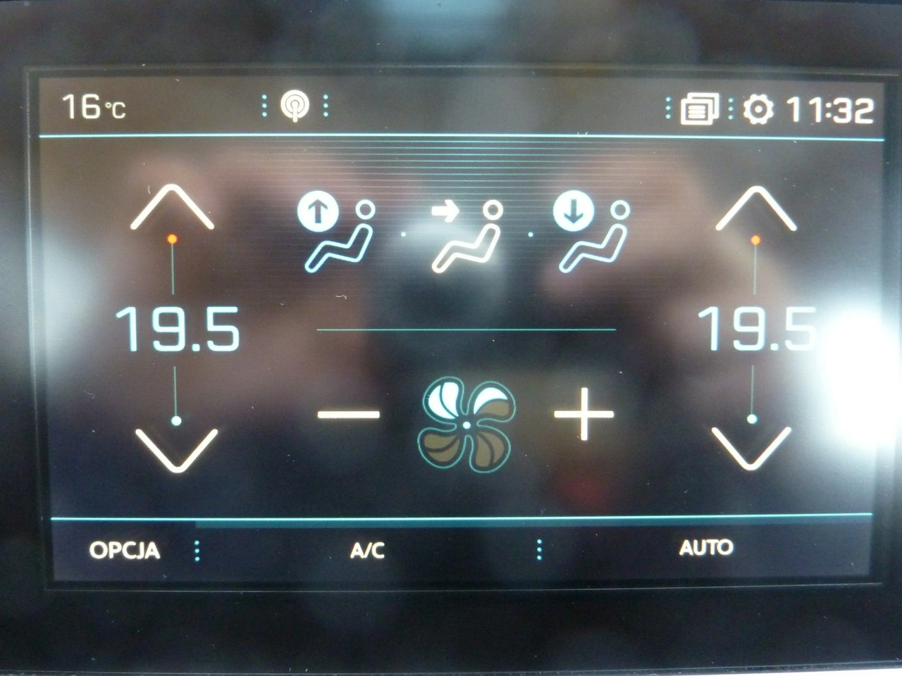 Peugeot 308 - Zdjęcie 21