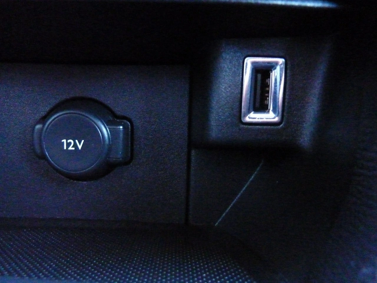 Peugeot 308 - Zdjęcie 33