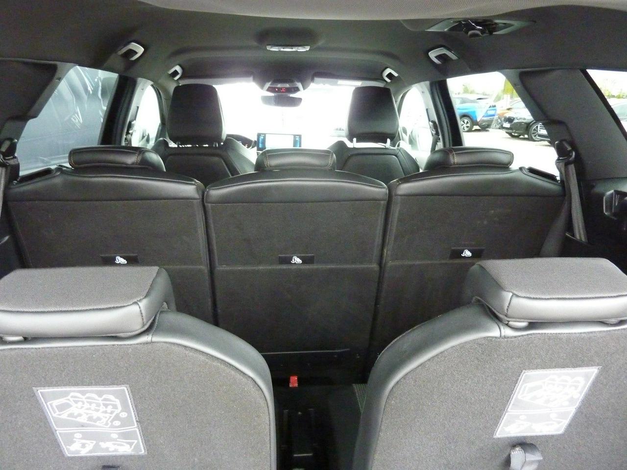 Peugeot 5008 - Zdjęcie 12