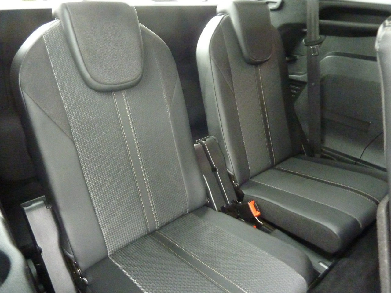 Peugeot 5008 - Zdjęcie 13