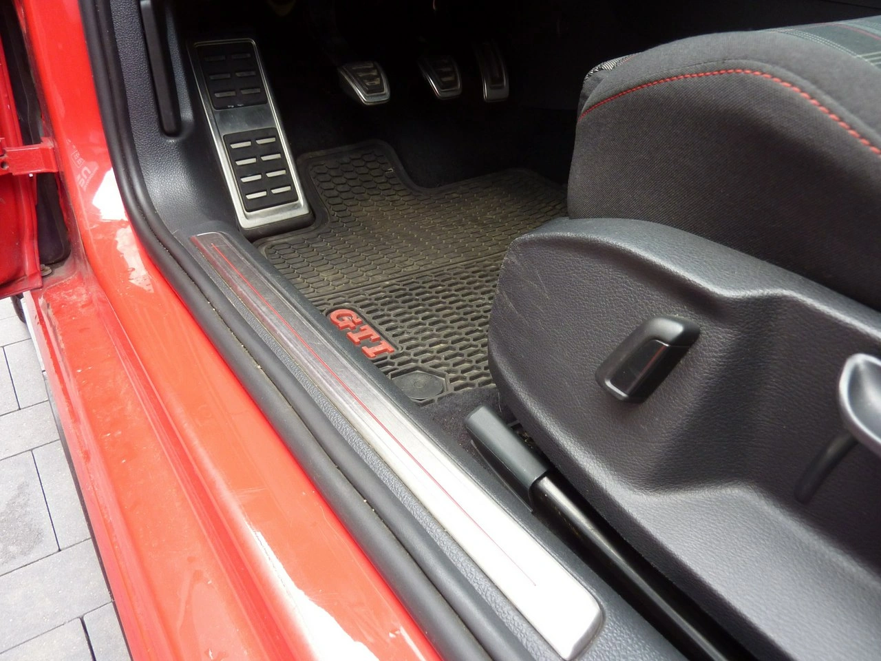 Volkswagen Golf - Zdjęcie 13