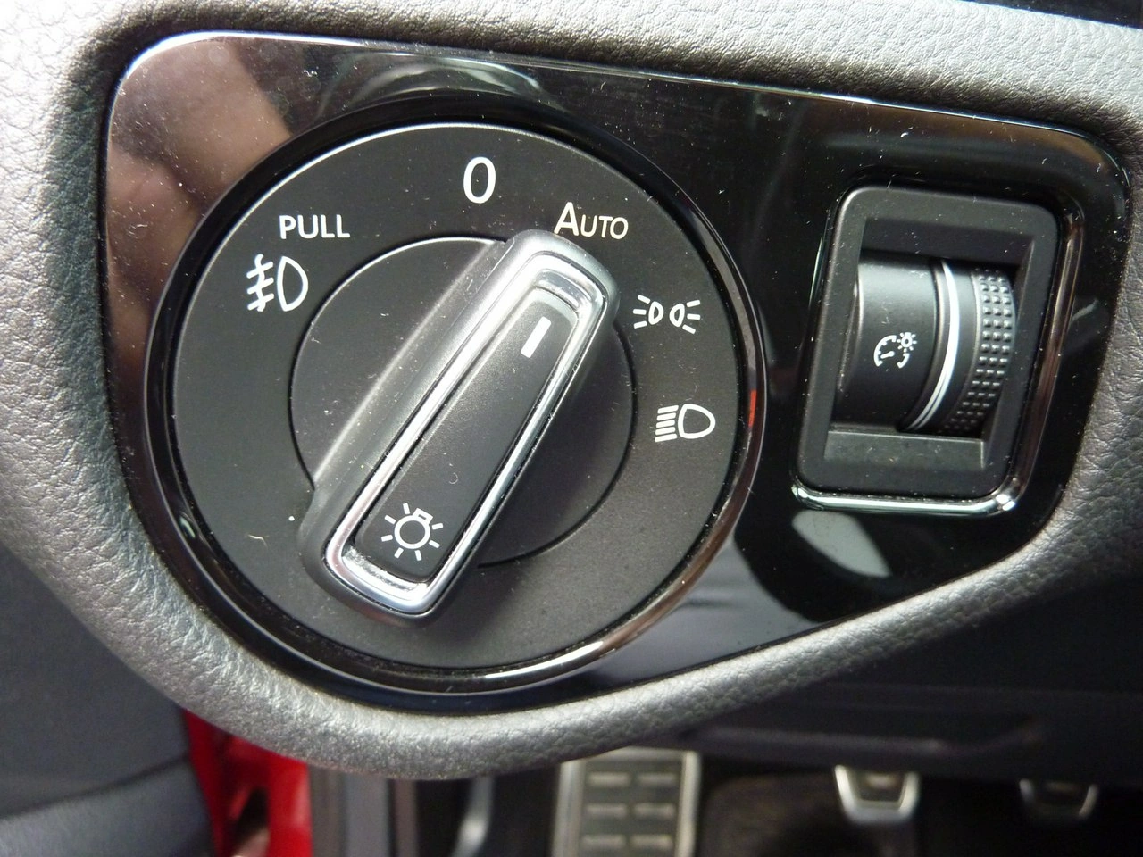 Volkswagen Golf - Zdjęcie 33