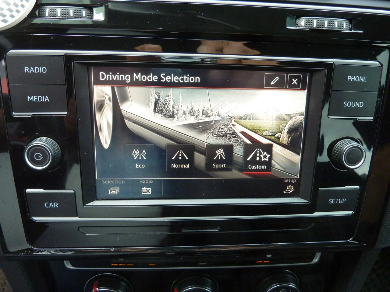 Volkswagen Golf - Zdjęcie 28