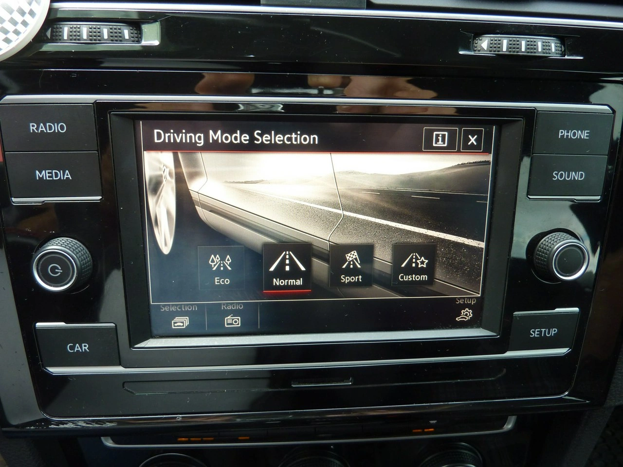 Volkswagen Golf - Zdjęcie 29