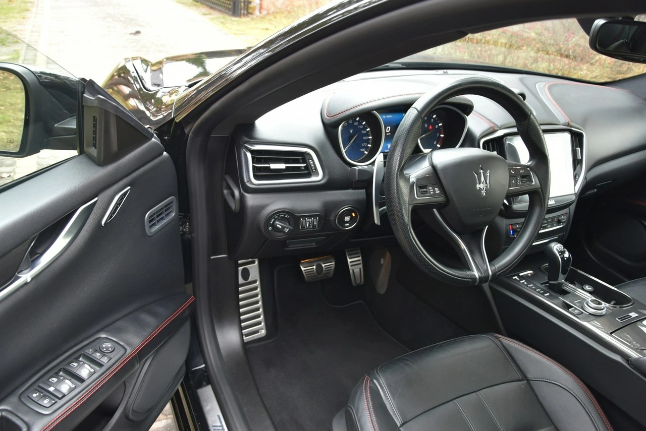 Maserati Ghibli - Zdjęcie 16