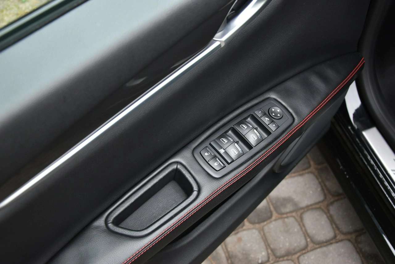 Maserati Ghibli - Zdjęcie 30