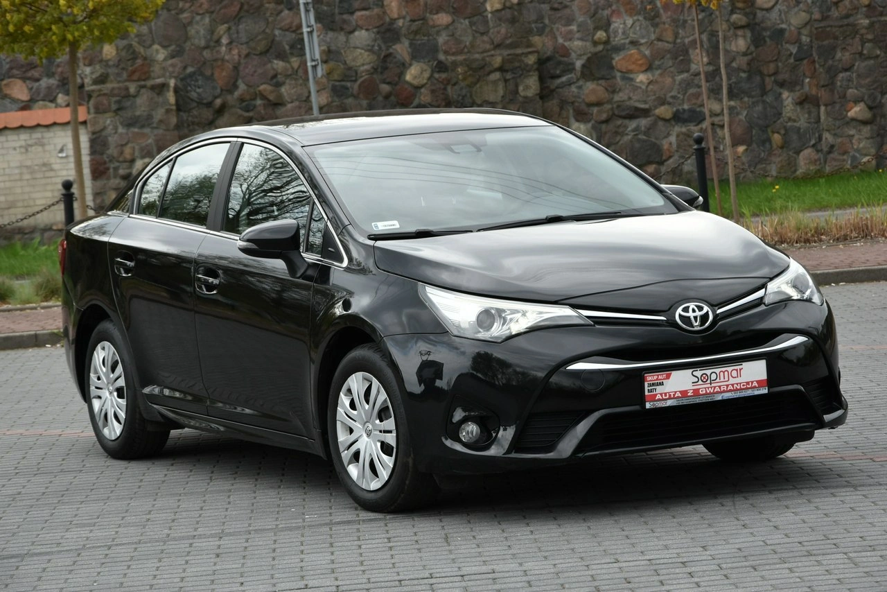 Toyota Avensis - Zdjęcie 6