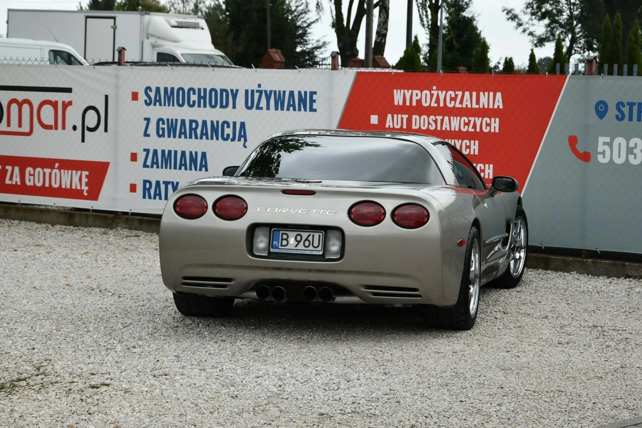 Chevrolet Corvette - Zdjęcie 19