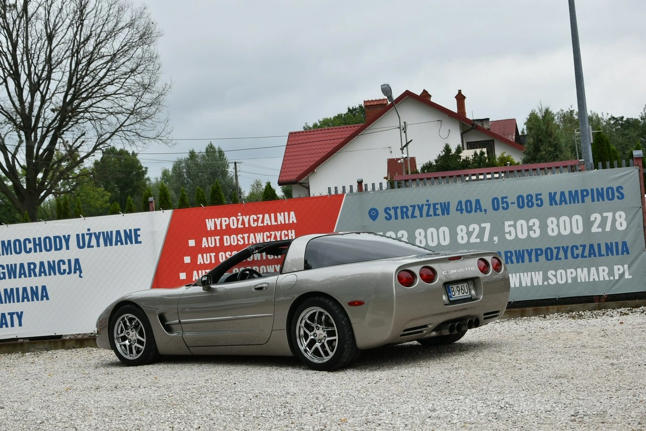 Chevrolet Corvette - Zdjęcie 17