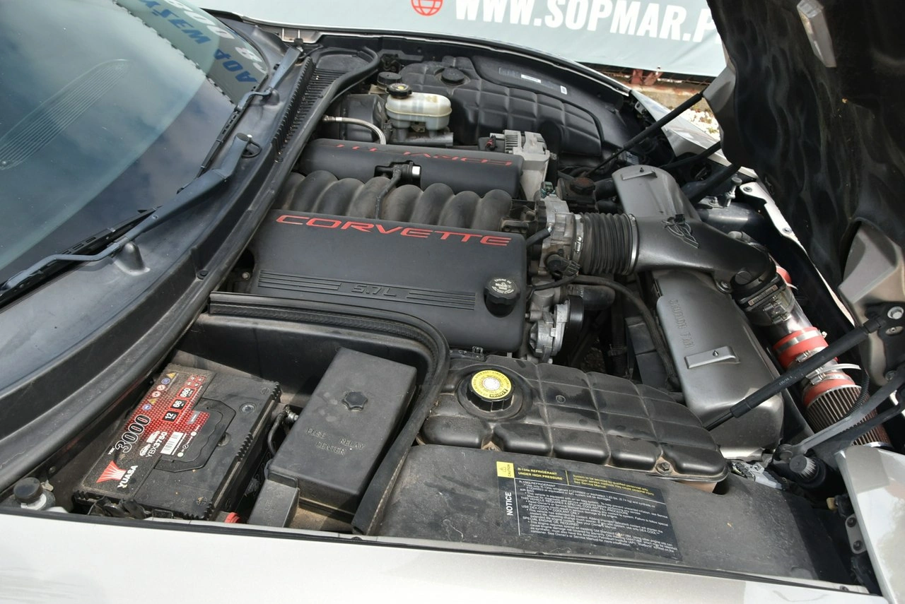 Chevrolet Corvette - Zdjęcie 24