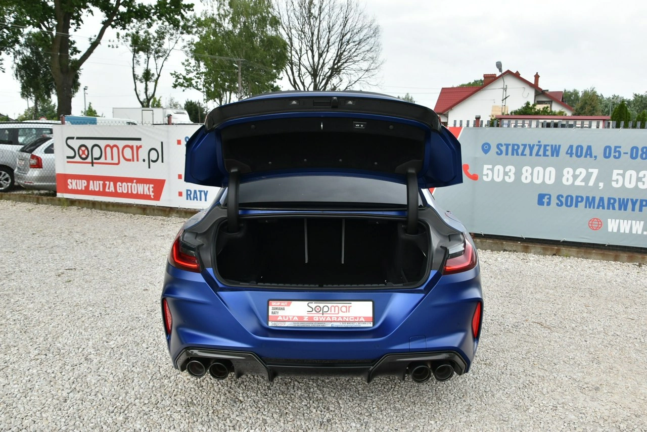 BMW M8 - Zdjęcie 35