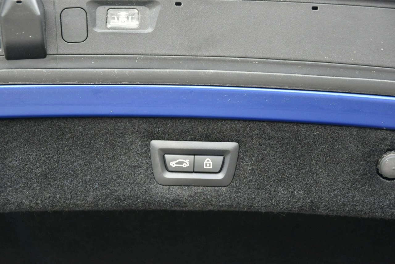 BMW M8 - Zdjęcie 36