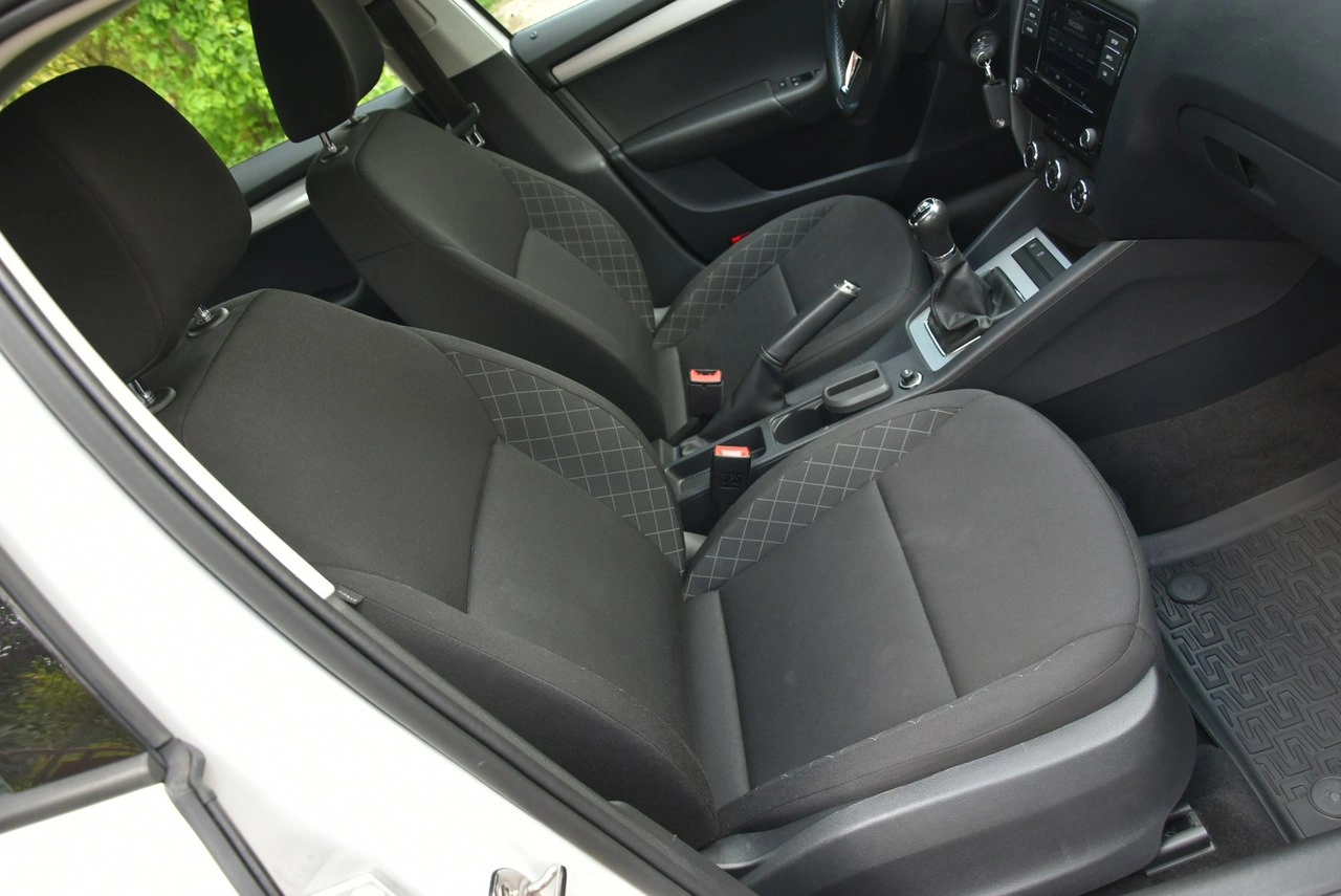 Skoda Octavia - Zdjęcie 23