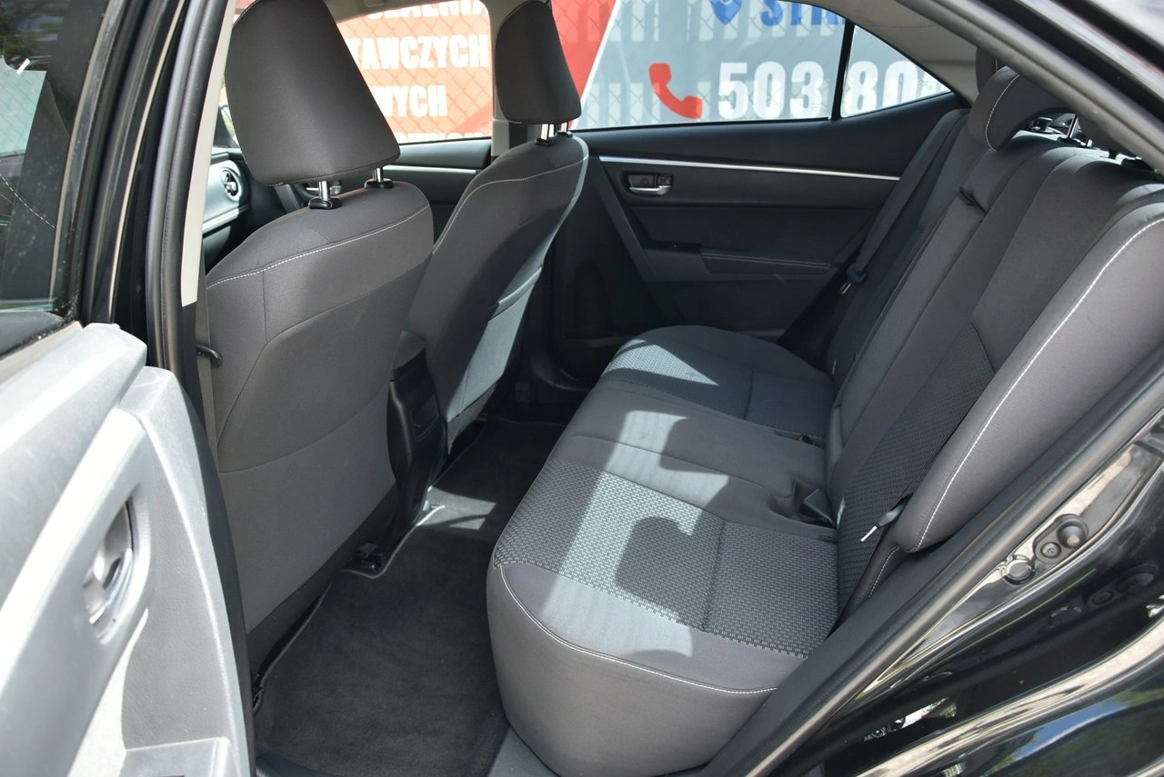 Toyota Corolla - Zdjęcie 12