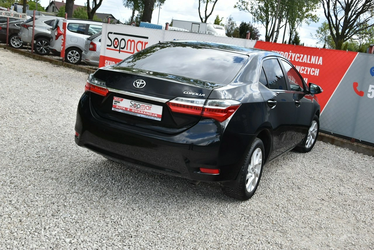 Toyota Corolla - Zdjęcie 19