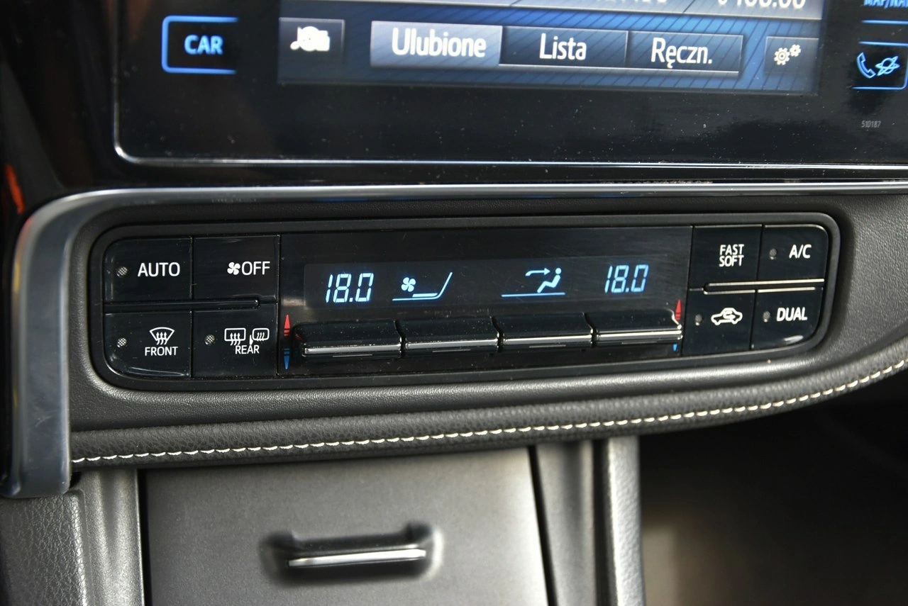 Toyota Corolla - Zdjęcie 23