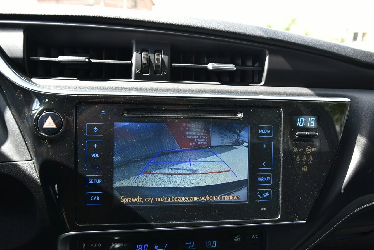 Toyota Corolla - Zdjęcie 8