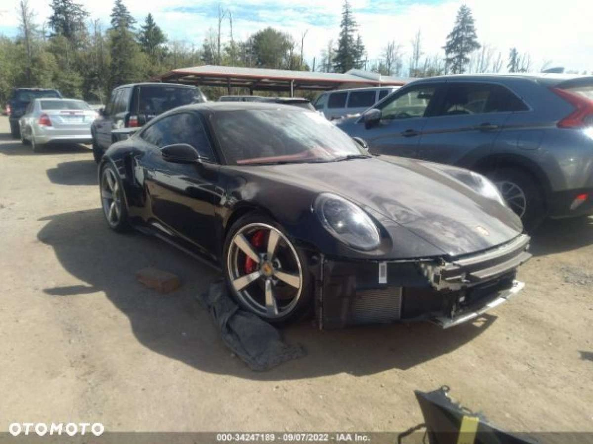 Porsche 911 - Główne zdjęcie