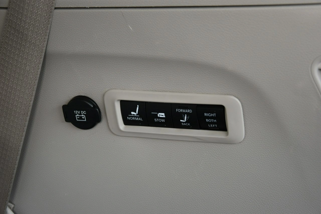 Chrysler Pacifica - Zdjęcie 20