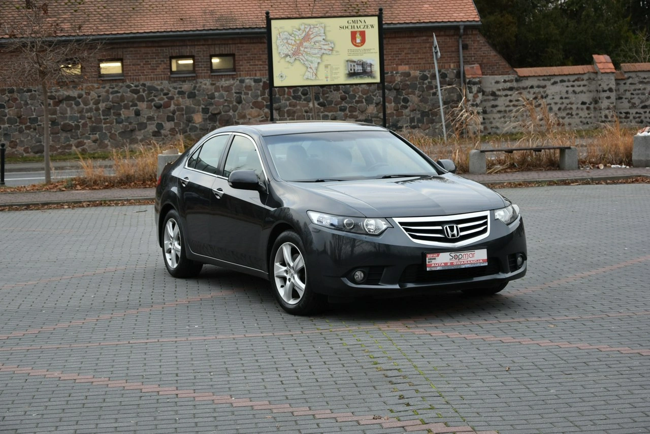 Honda Accord - Zdjęcie 13