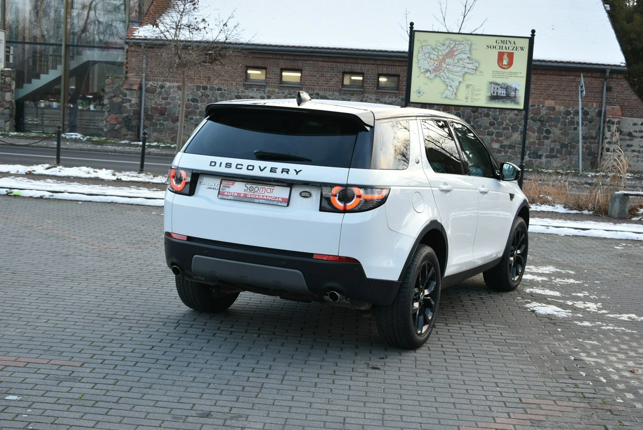 Land Rover Discovery Sport - Zdjęcie 22