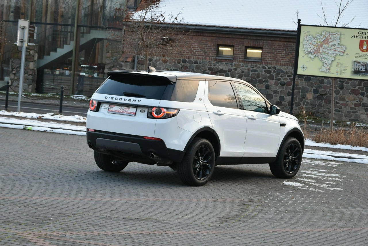 Land Rover Discovery Sport - Zdjęcie 23
