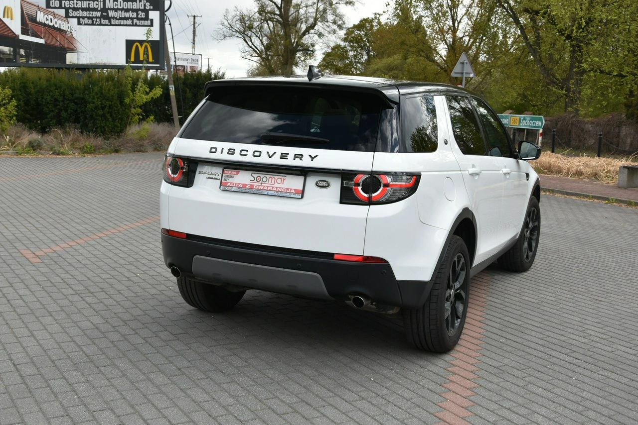 Land Rover Discovery Sport - Zdjęcie 26