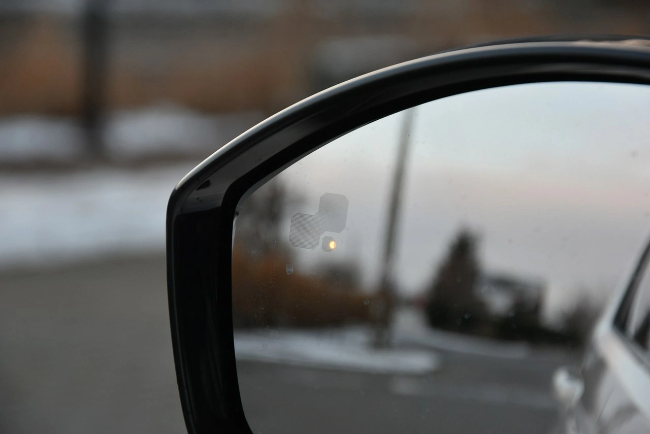 Land Rover Discovery Sport - Zdjęcie 34