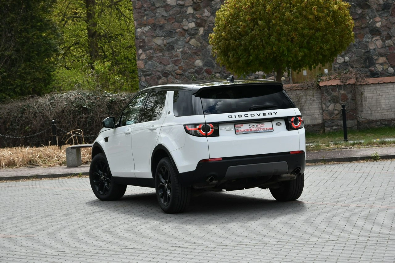 Land Rover Discovery Sport - Zdjęcie 4